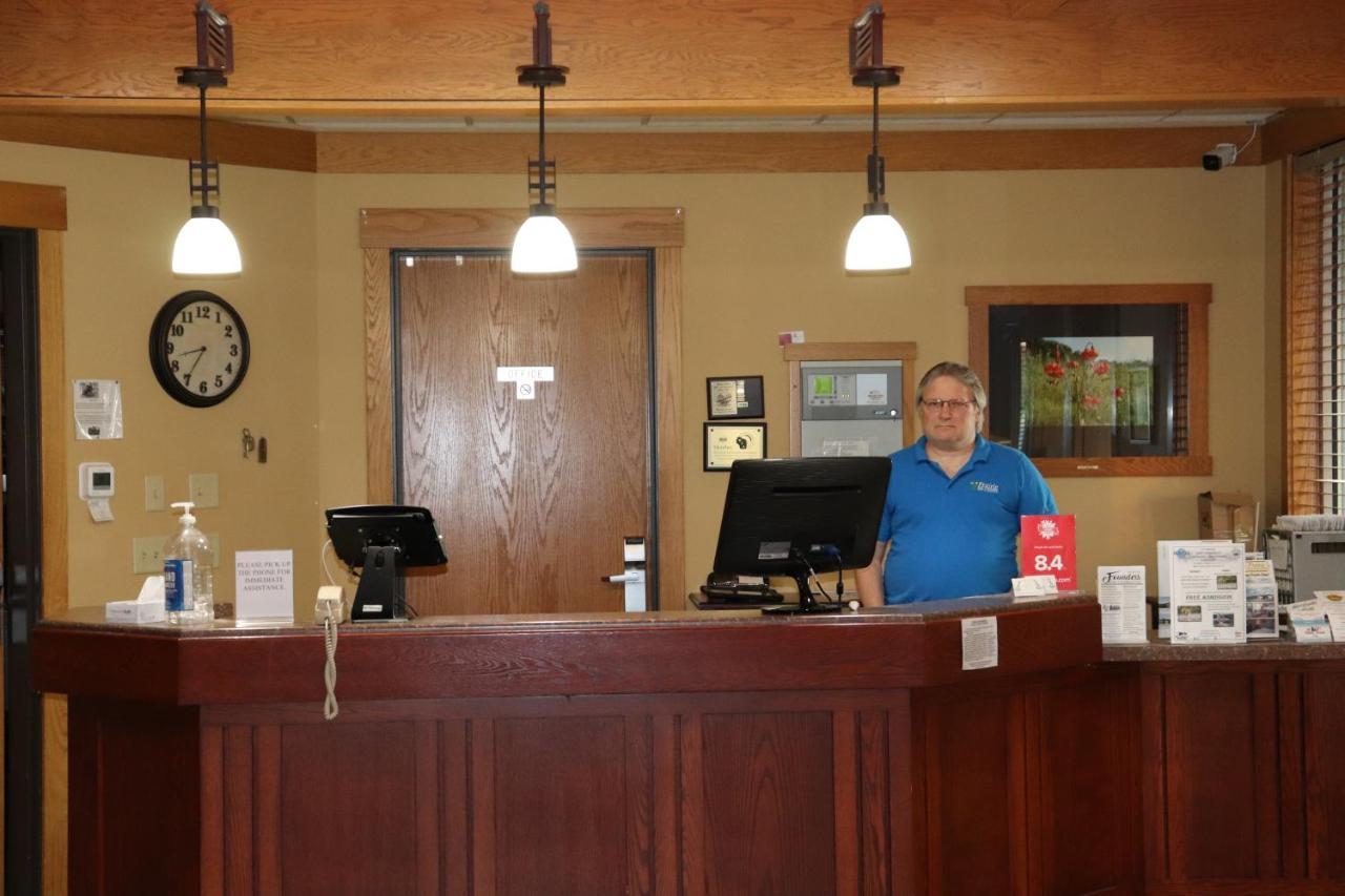 Prairie Inn Holmen La Crosse Area Eksteriør bilde